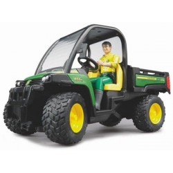 Gator, užitkový vůz XUV 855D John Deere + řidič 02490 BRUDER